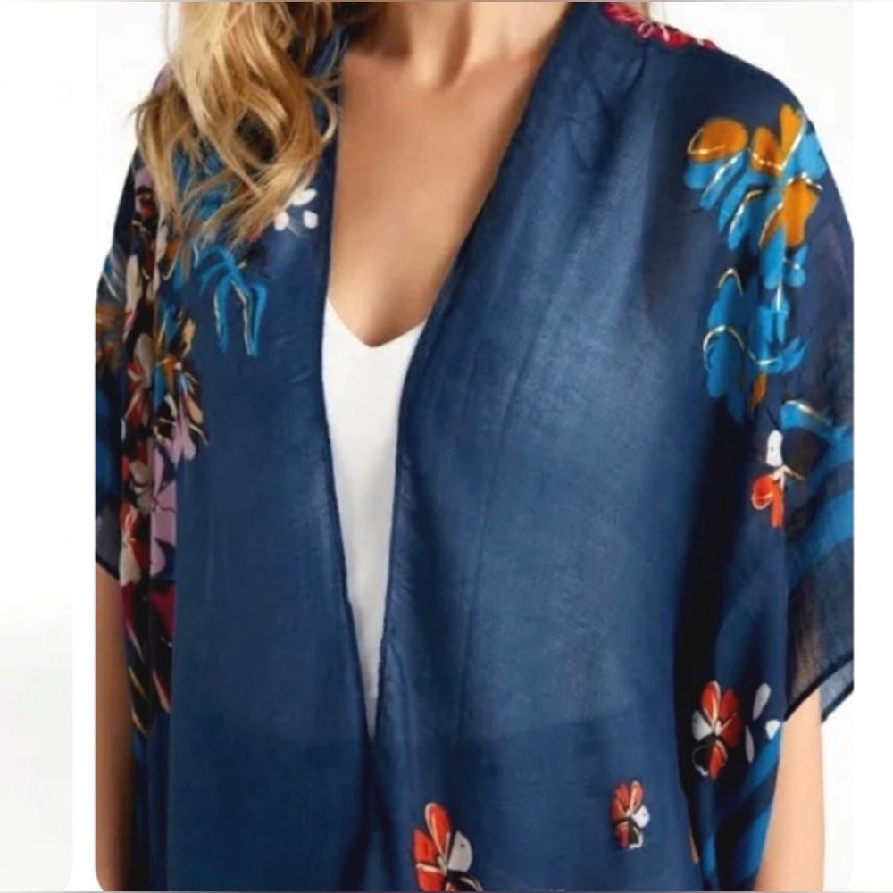 NWT Woven Heart Navy Floral Kimono Coverup